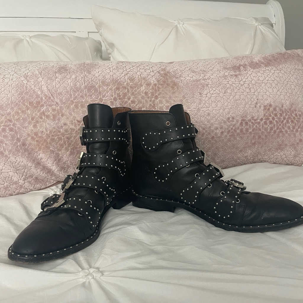 Givenchy Prue Boot